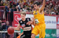 Basketball 1. Bundesliga 15/16 Hauptrunde: Walter Tigers Tuebingen - ratiopharm Ulm