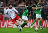 Fussball: 1. Bundesliga Saison 2010/2011: Bremen - Hamburg