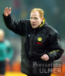 Fussball Bundesliga: BVB, Trainer Sammer gestik