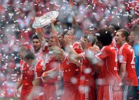Fussball 1. Bundesliga  Saison  2012/2013:  Deutscher Meister 12/13 FC Bayern Muenchen
