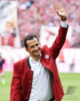 Fussball 1. Bundesliga Saison 16/17: FC Bayern Muenchen - SC Freiburg