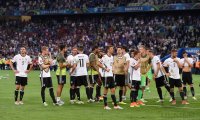 Fussball Europameisterschaft Halbfinale 2016: Enttaeschung Deutschland