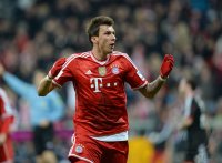 Fussball  1. Bundesliga  13/14: JUBEL Mario Mandzukic (FC Bayern Muenchen)