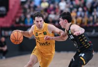 Basketball 2. Bundesliga 24/25: Tigers Tuebingen - Bozic Estriche Knights Kirchheim