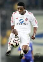 Fussball 1. Bundesliga: Koeln, SINKALA Einzelaktion am Ball