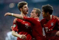 FUSSBALL DFB POKAL  Saison 2012/2013:  FC Bayern Muenchen - VfL Wolfsburg