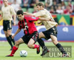 Fussball 1. Bundesliga: Leverkusen - Bayern, Zweikampf