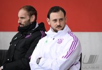 Fussball UEFA Youth League 23/24:  FC Bayern Muenchen - Olympiakos Piraeus