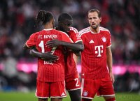 Fussball  1. Bundesliga 26/27 FC Bayern Muenchen - VfB Stuttgart