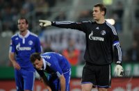 Fussball: 1. Bundesliga Saison 2010/2011: FC Schalke 04 , NEUER