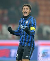 FUSSBALL International SERIE A 2011/2012:  JUBEL Javier Zanetti (Inter Mailand)