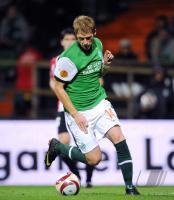 FUSSBALL, EUROPA LEAGUE GRUPPENPHASE: Bremen HUNT am Ball