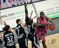 1. Basketball Bundesliga  01/11  Walter Tigers Tuebingen  - Telekom Baskets Bonn