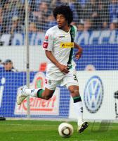 FUSSBALL, 1. BUNDESLIGA, 31. Spieltag: Moenchengladbach, DANTE Einzelaktion