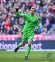 Fussball 1. Bundesliga Saison 2016/2017: FC Bayern Muenchen - Hamburger SV