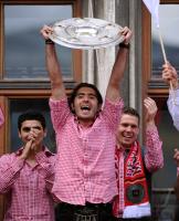 Fussball 1. Bundesliga :  JUBEL Hamit Altintop  (FC Bayern Muenchen)