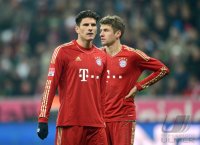 Fussball 1. Bundesliga, Saison 2012/2013: Mario Gomez und Thomas Mueller (v. li., FC Bayern Muenchen)