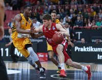 Basketball 1. Bundesliga 16/17 Hauptrunde: Walter Tigers Tuebingen - Brose Bamberg