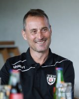 Fussball Oberliga Baden - Wuerttemberg 2015/2016:  SSV Reutlingen