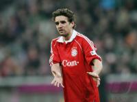 Fussball 1. BL Bayern-Bremen; Zweikampf