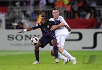 FUSSBALL  International CHL 09/10: Olympique lyon - FC Bayern  Muenchen