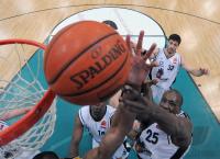 1. Basketball Bundesliga  08/09  Walter Tigers -  Skyliners Frankfurt