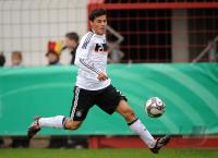 FUSSBALL, INTERNATIONAL: Deutschland U18, VOLLAND Einzelaktion