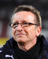 2. Fussball Bundesliga : Trainer Norbert Meier (Duesseldorf)