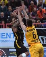 Basketball 1. Bundesliga 14/15 Hauptrunde: Walter Tigers Tuebingen - MHP RIESEN Ludwigsburg