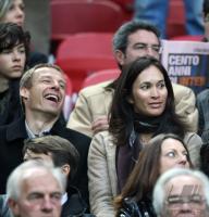 Fussball International: Juergen Klinsmann mit Ehefrau Debbie