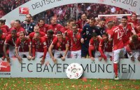Fussball 1. Bundesliga Saison 15/16: Der FC Bayern feiert seine 26. Deutsche Meisterschaft