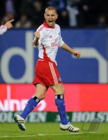 Fussball: 1. Bundesliga Saison 2010/2011: Hamburg, PETRIC