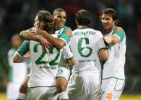 Fussball Ligapokal: Bremen - Hamburg