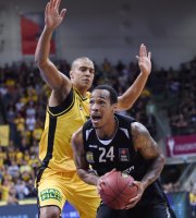 Basketball 1. Bundesliga 15/16 Hauptrunde: Walter Tigers Tuebingen - MHP Riesen Ludwigsburg