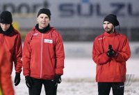 Fussball Regionalliga Suedwest 20/21: Ball im Schnee am 09.12.2020 in der Balinger Bizerba Arena
