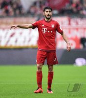 Fussball 1. Bundesliga Saison 15/16: Serdar Tasci (FC Bayern Muenchen)
