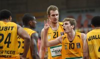 Basketball 1. Bundesliga 14/15 Hauptrunde:  Walter Tigers Tuebingen - Telekom Baskets Bonn