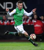 FUSSBALL, EUROPA LEAGUE GRUPPENPHASE: Bremen, ROSENBERG Einzelaktion
