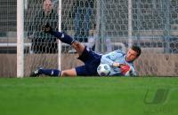 Fussball 3. Bundesliga:  Torwart Michael Rensing (FCB)