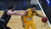 Basketball 1. Bundesliga 14/15 Hauptrunde:  Walter Tigers Tuebingen - Artland Dragons
