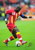 Fussball International: Ghana, APPIAH  am Ball