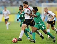 FUSSBALL  Olympia 2008   Vorrunde  Frauen   Nigeria - Deutschland