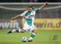 Fussball 1. Bundesliga: Bremen, FRINGS Einzelaktion