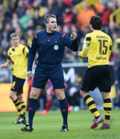 Fussball 1. Bundesliga Saison 14/15: Schiedsrichter Knut Kircher