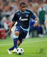 FUSSBALL Champions League Qualifikation: Schalke, FARFAN Einzelaktion