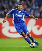 FUSSBALL DFB-Pokal: FC Schalke 04, ENGELAAR Einzelaktion
