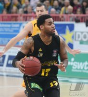 Basketball 1. Bundesliga 14/15 Hauptrunde:  Walter Tigers Tuebingen - MHP RIESEN Ludwigsburg