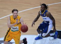 Basketball 1. Bundesliga  12/13:  Walter Tigers Tuebingen - EWE Baskets Oldenburg