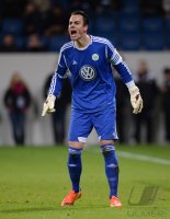 Fussball DFB Pokal Viertelfinale 13/14: Torwart Diego Benaglio (VfL Wolfsburg)