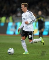 FUSSBALL INTERNATIONALES TESTSPIEL:  Ukraine - Deutschland, GOETZE am Ball